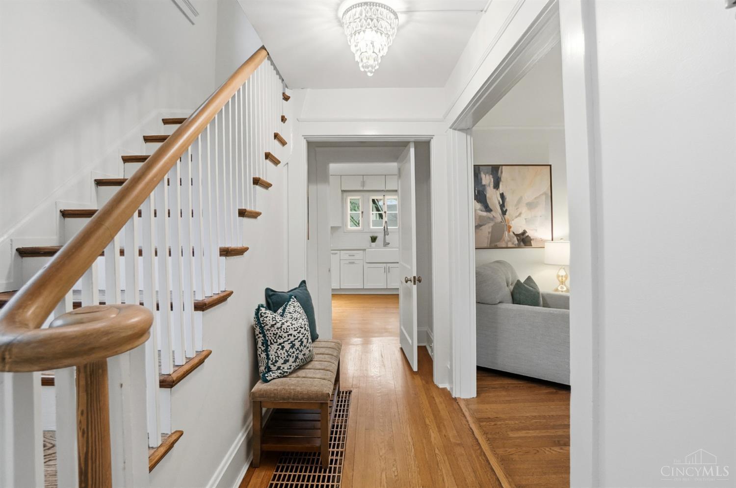 6576 Wooster Pike