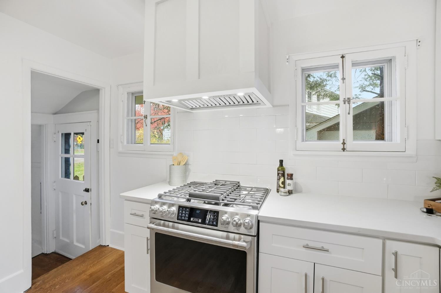 6576 Wooster Pike