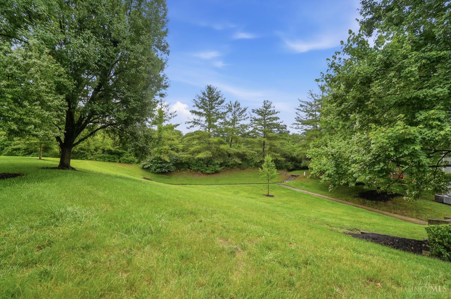 7370 Ridgepoint Drive Unit: 6