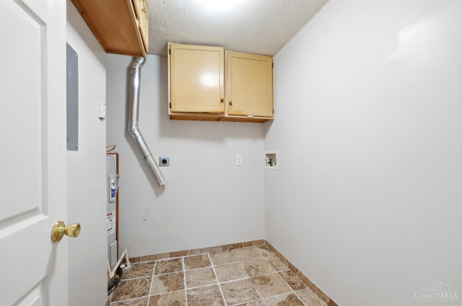 7370 Ridgepoint Drive Unit: 6