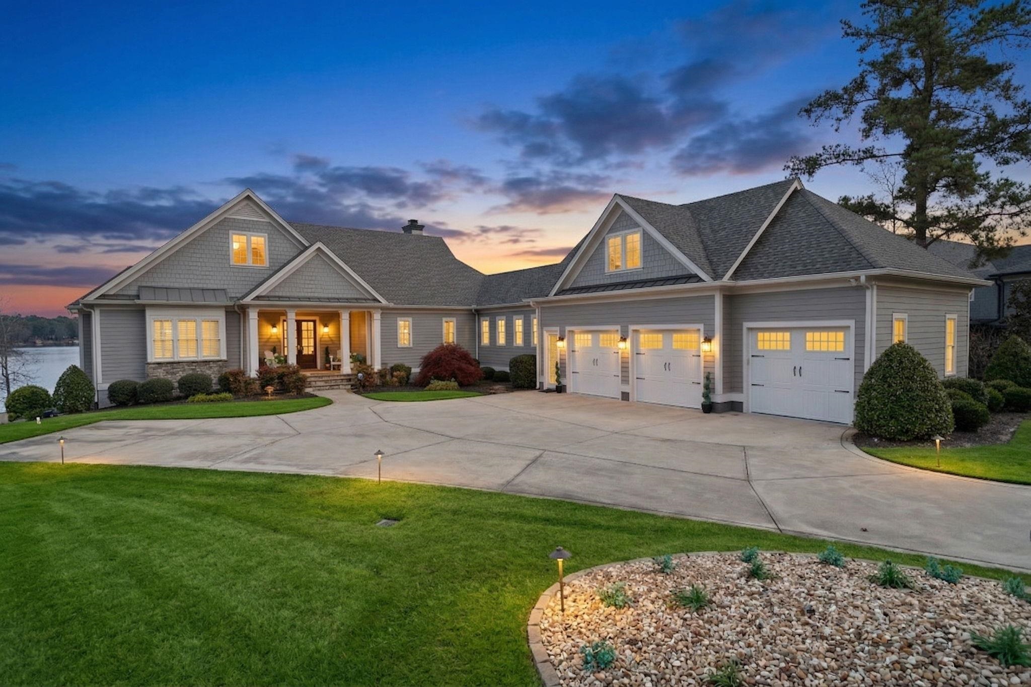 1060 RIDGE GROVE COURT