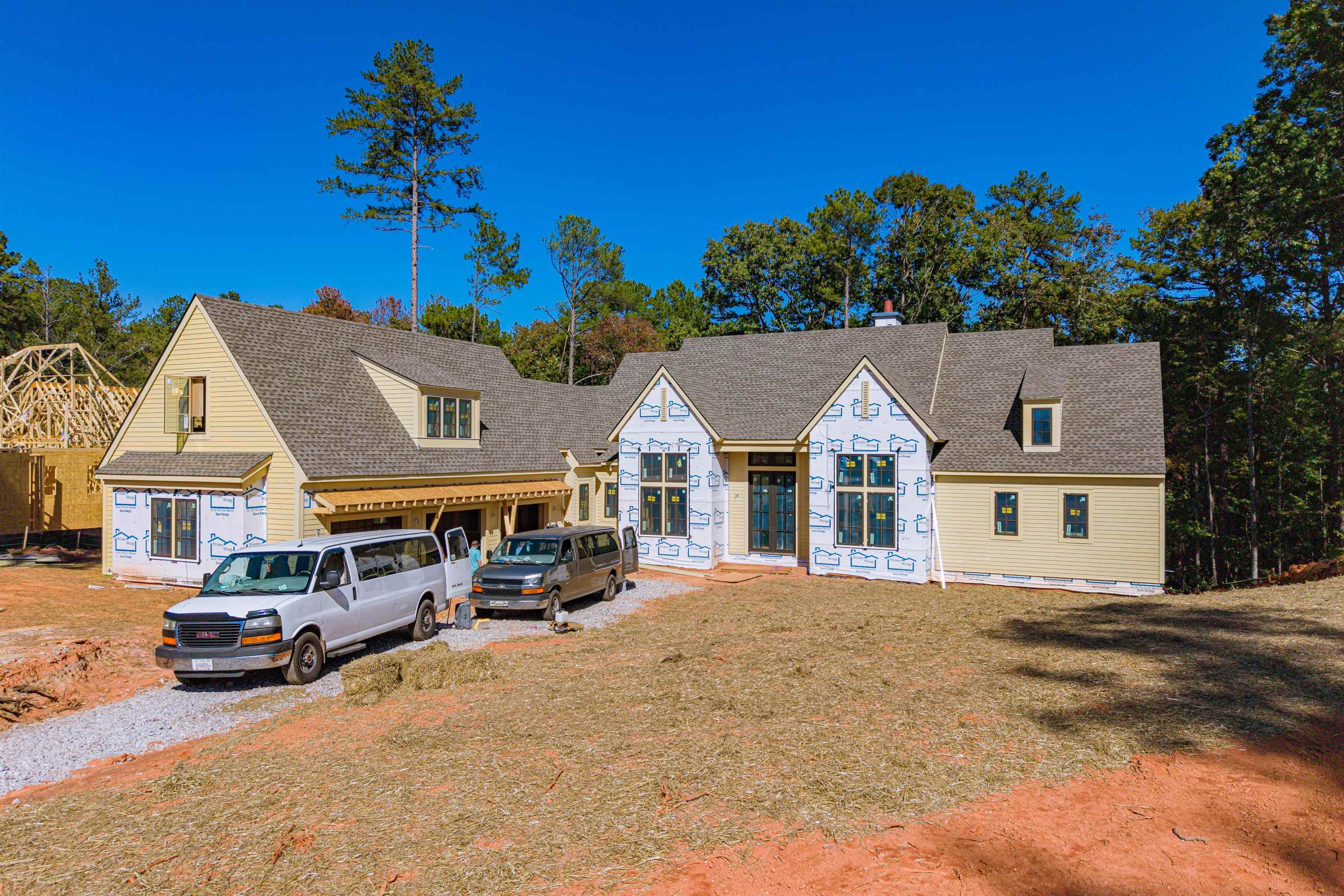 1000 EASTRIDGE LOOP
