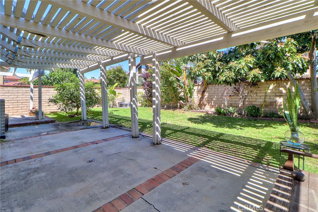 8288 Mercury Drive