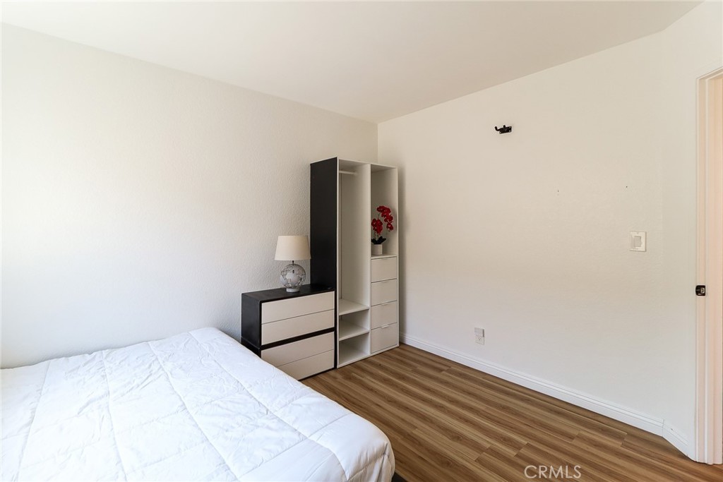 8288 Mercury Drive
