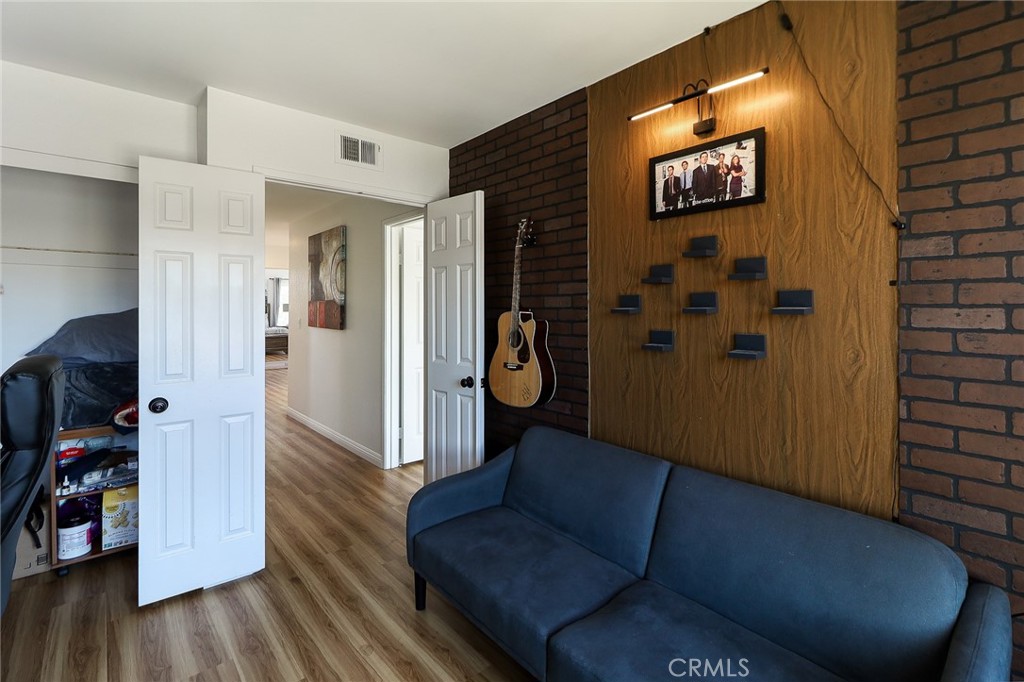 8288 Mercury Drive