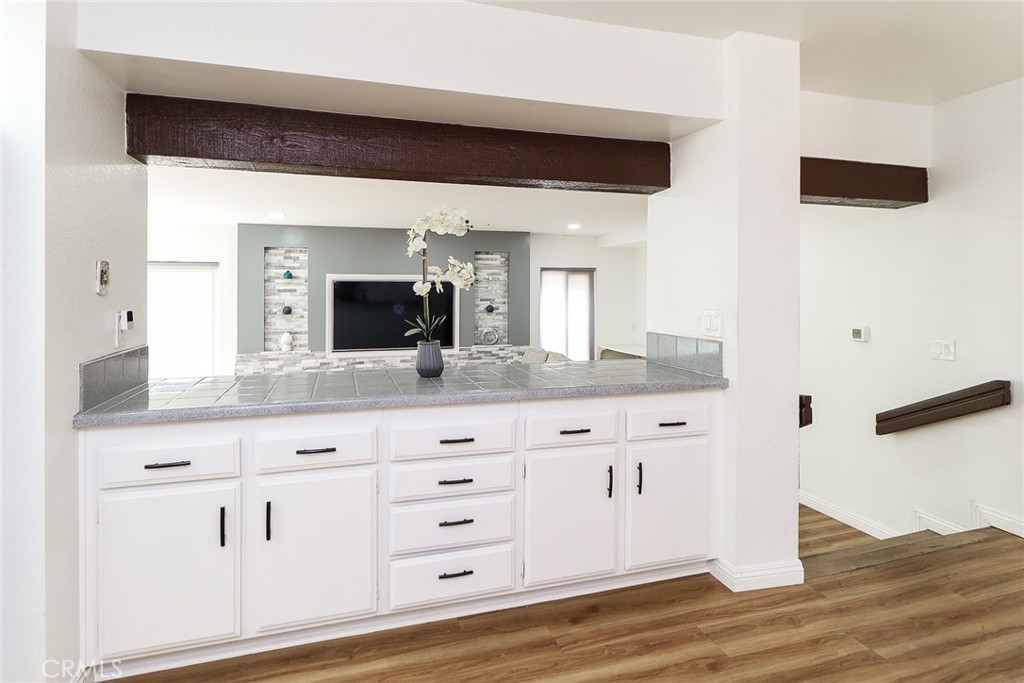 8288 Mercury Drive