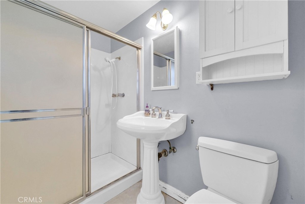 420 W Parkwood Avenue