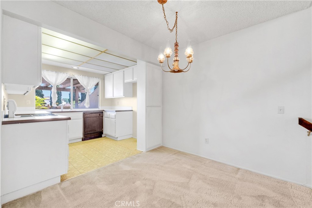 1649 N Gilbert Street 5