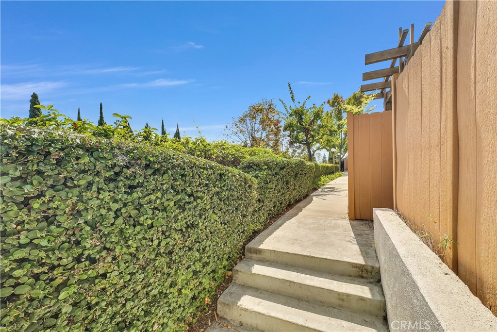 1649 N Gilbert Street 5