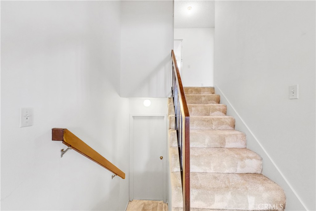 1649 N Gilbert Street 5