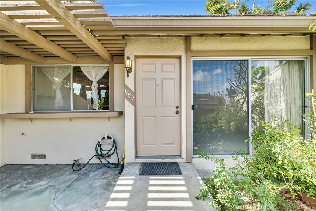 1649 N Gilbert Street 5