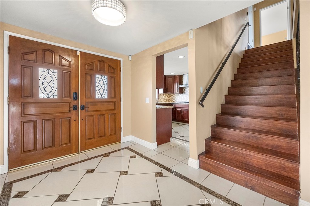 1394 Arrowhead Drive