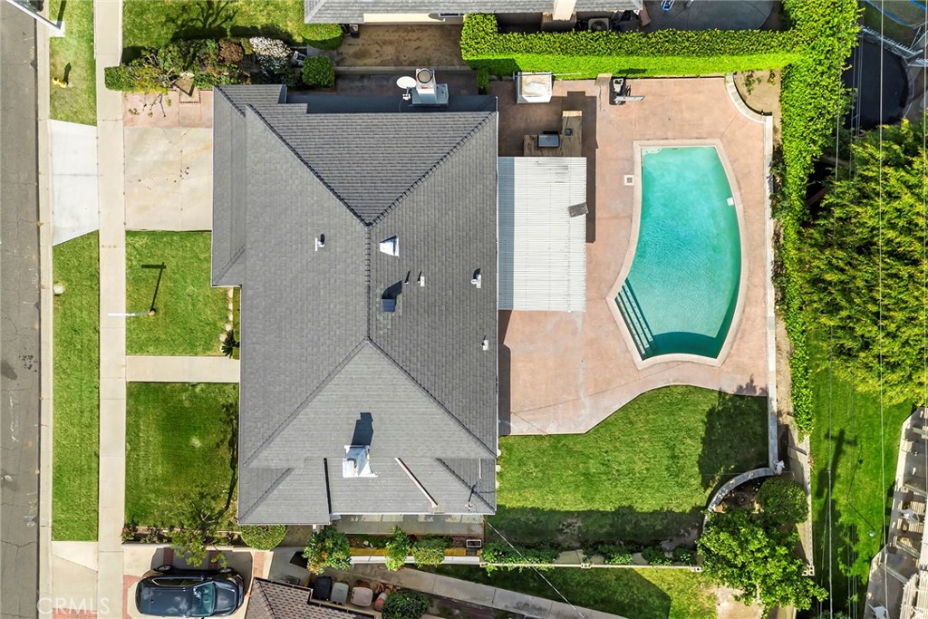 1394 Arrowhead Drive