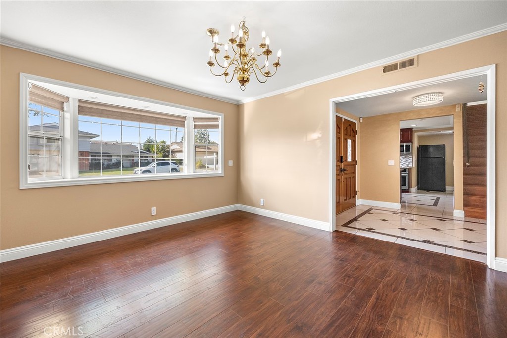 1394 Arrowhead Drive