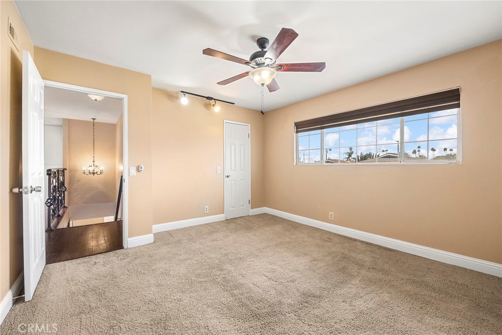 1394 Arrowhead Drive