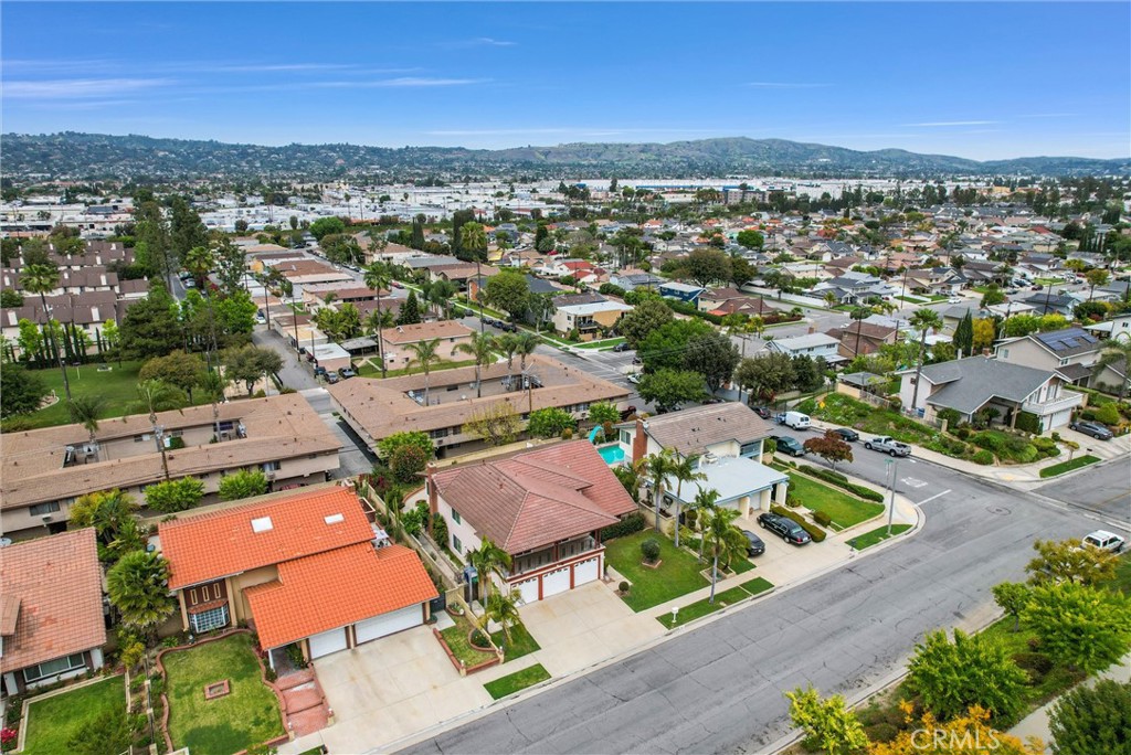 251 Avenida Santa Anita