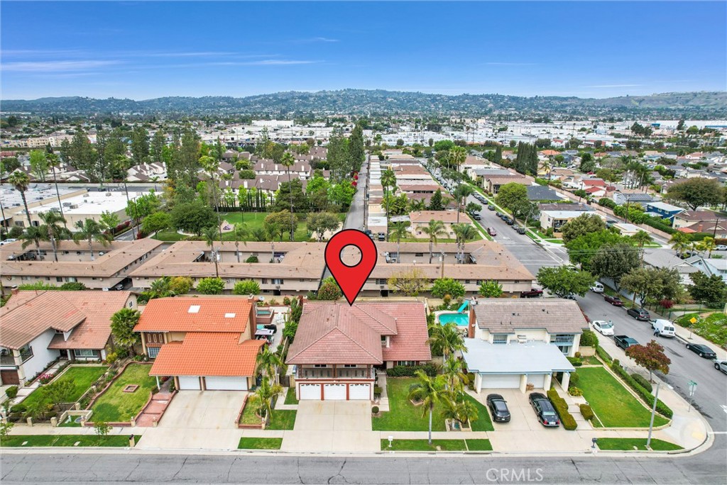 251 Avenida Santa Anita
