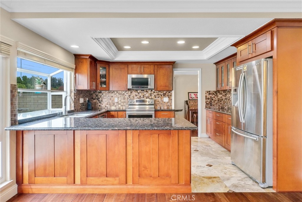 251 Avenida Santa Anita