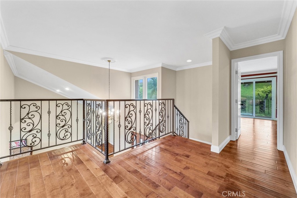 251 Avenida Santa Anita