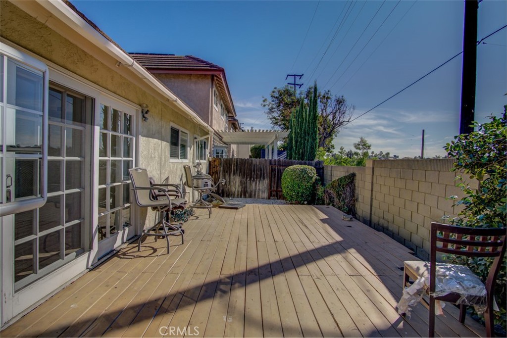 5679 Elsinore Avenue