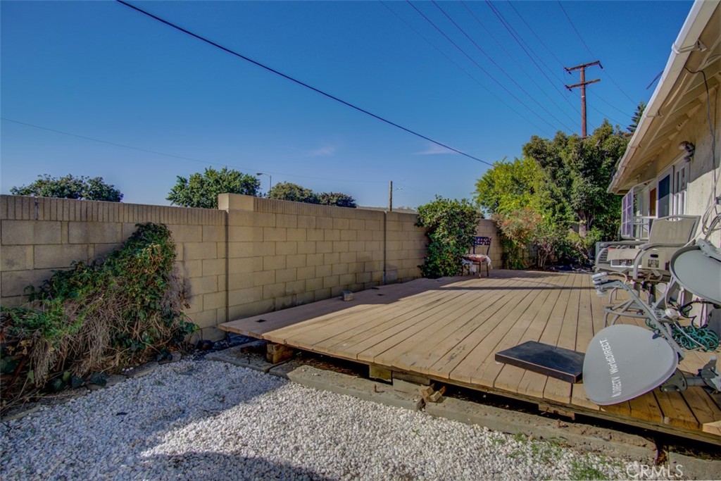 5679 Elsinore Avenue