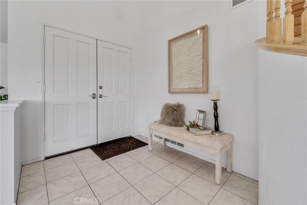 15914 Ridgeview Lane