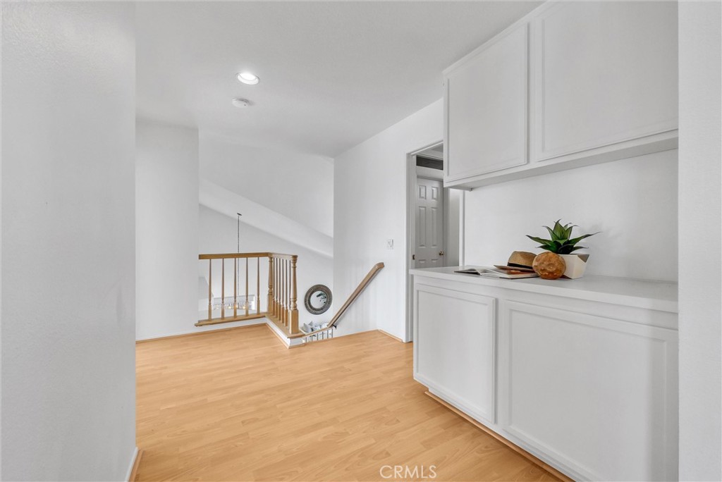 15914 Ridgeview Lane