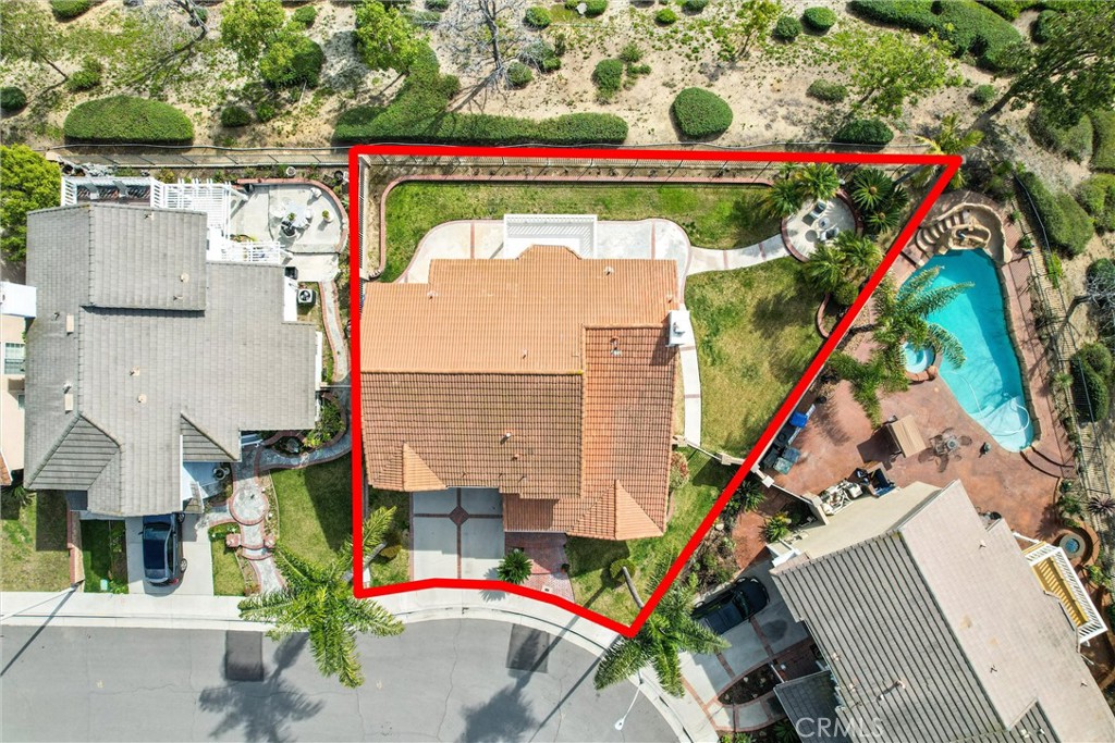 15914 Ridgeview Lane