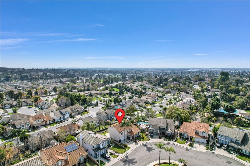 15914 Ridgeview Lane