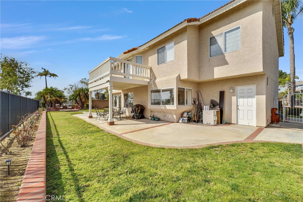 15914 Ridgeview Lane