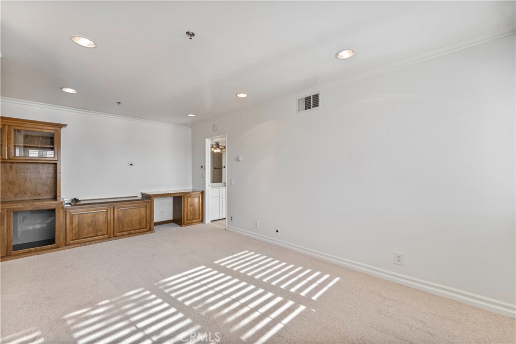 301 N Ford Avenue 329
