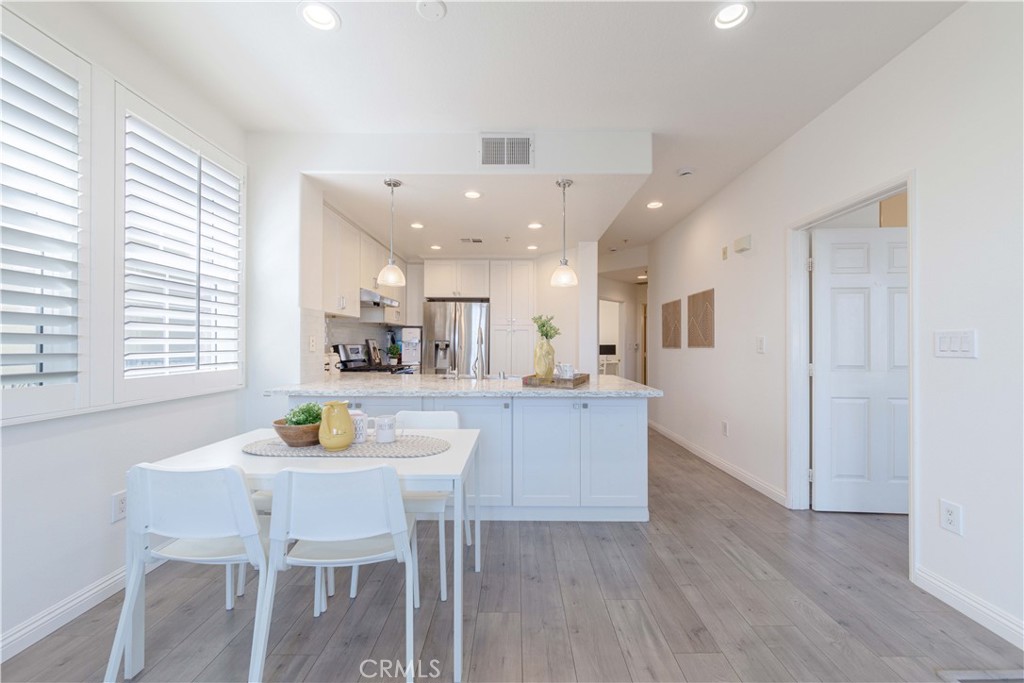 12963 Runway Road 414