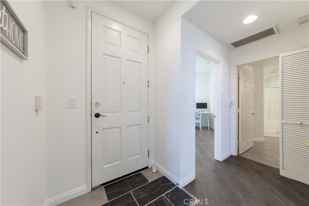 12963 Runway Road 414