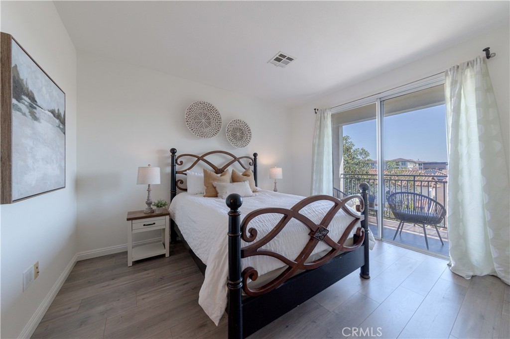 12963 Runway Road 414