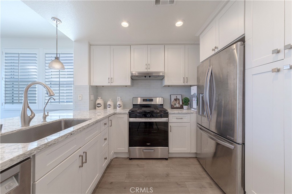 12963 Runway Road 414