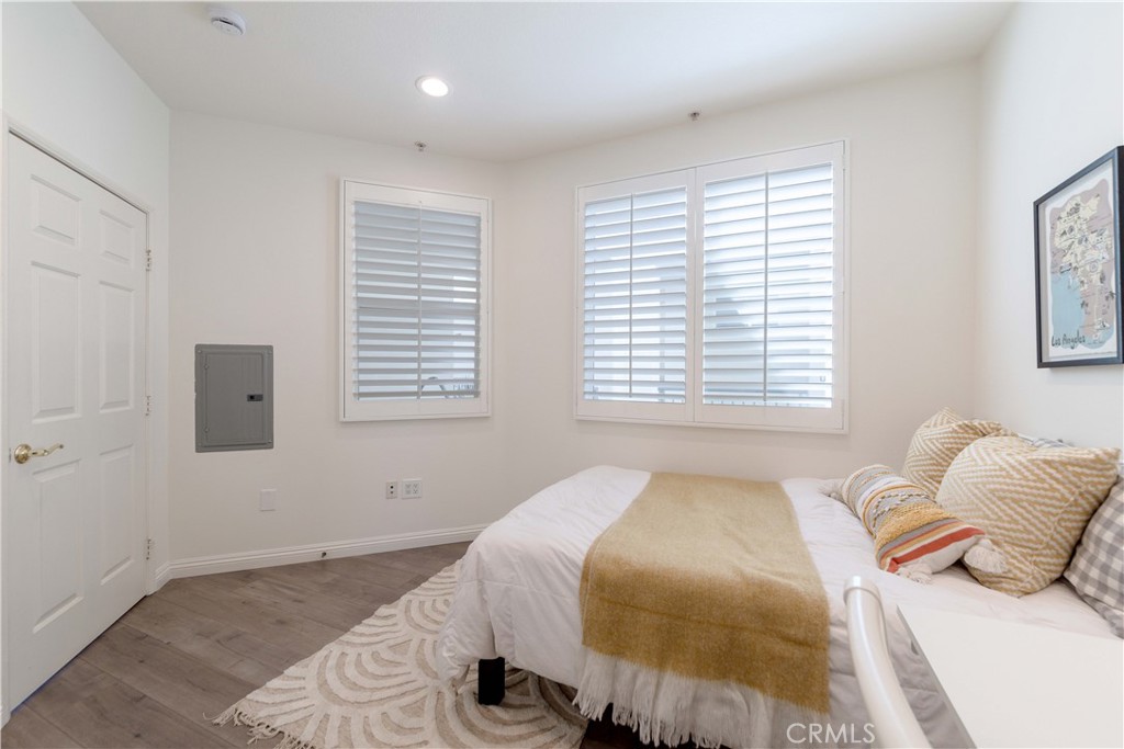 12963 Runway Road 414