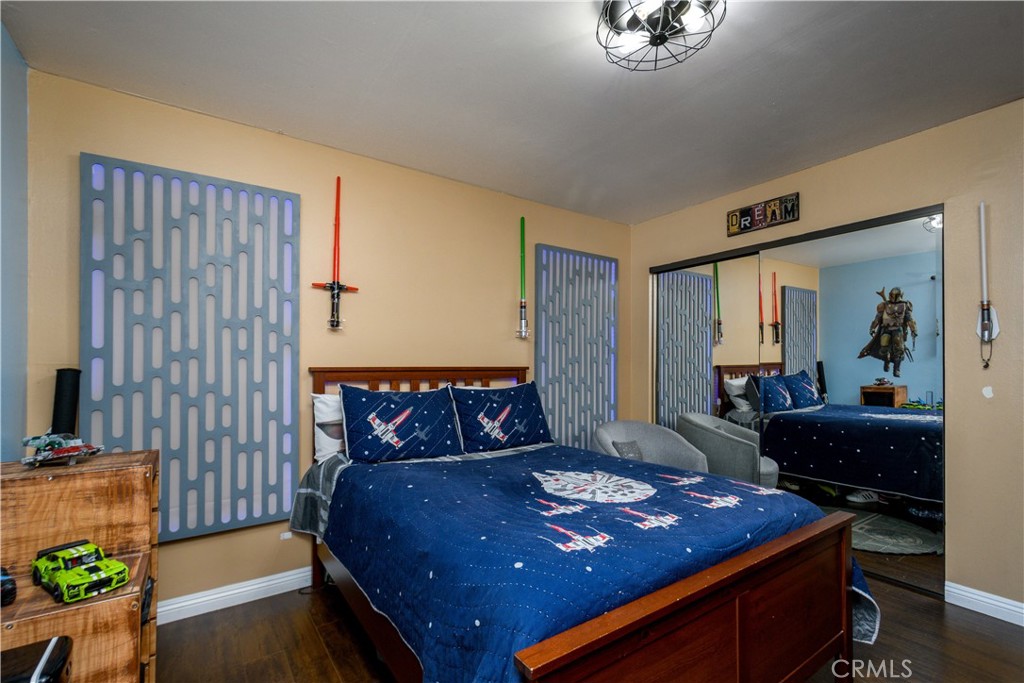 1550 Hillandale Avenue