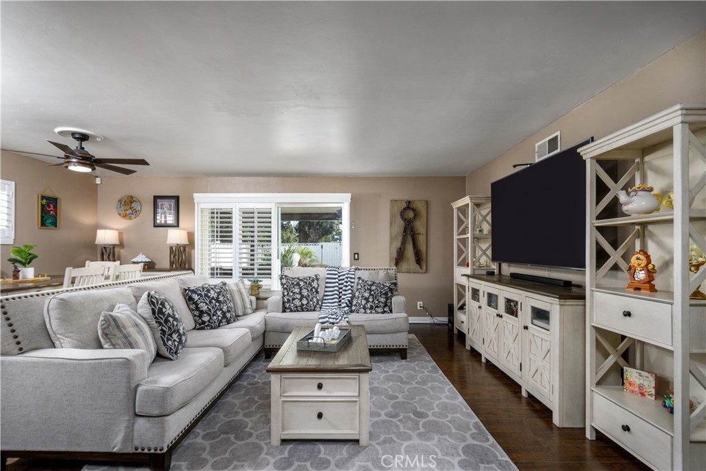 1550 Hillandale Avenue