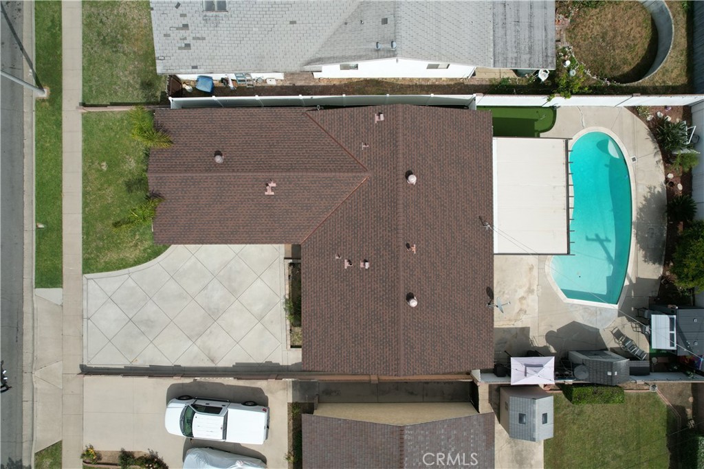 1550 Hillandale Avenue