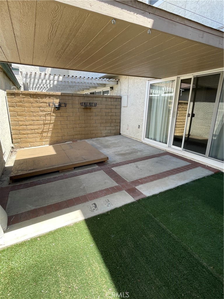 5429 Mead Drive