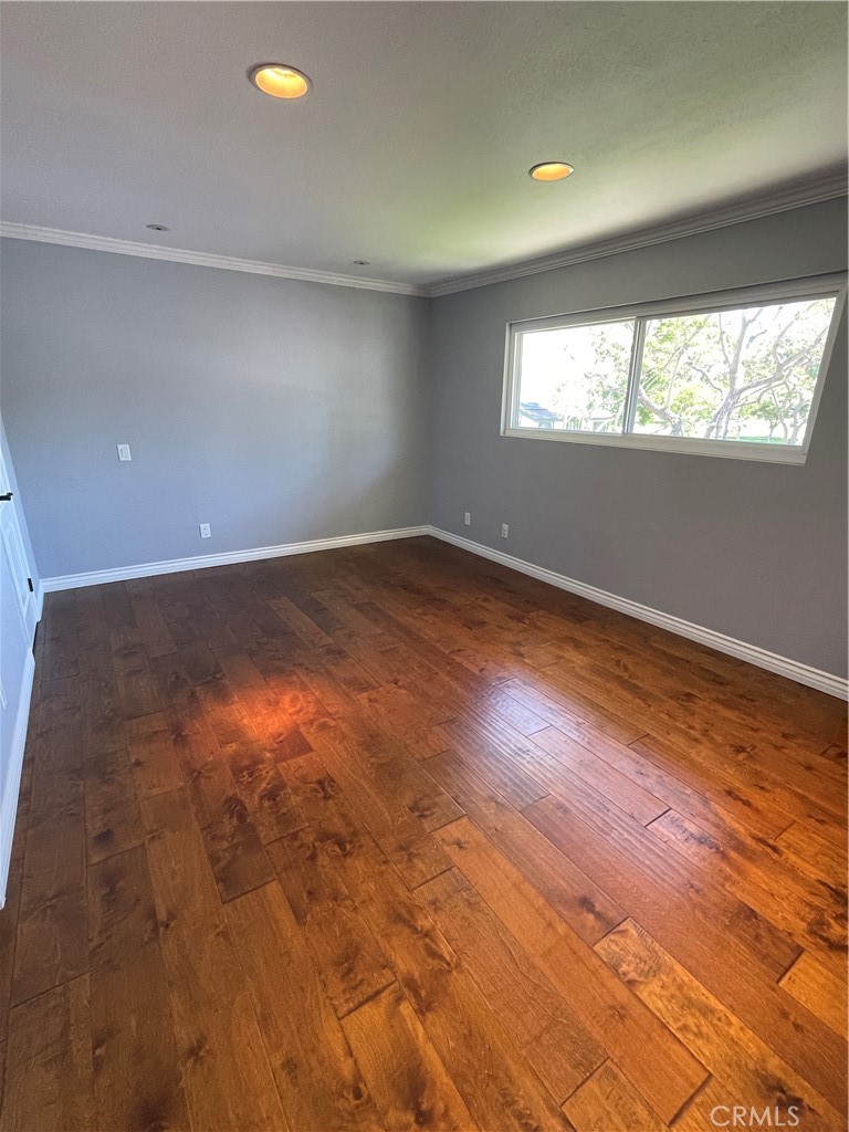 5429 Mead Drive