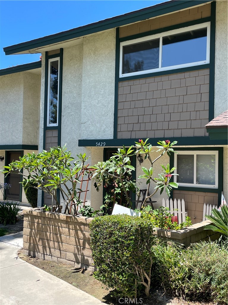 5429 Mead Drive