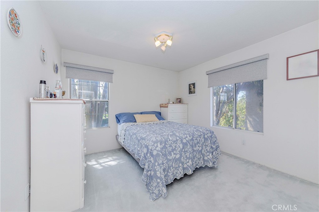 15032 Ocaso Avenue