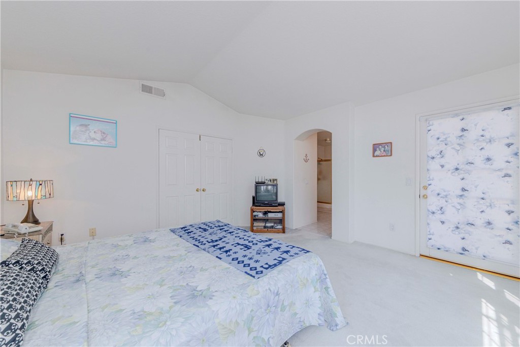 15032 Ocaso Avenue
