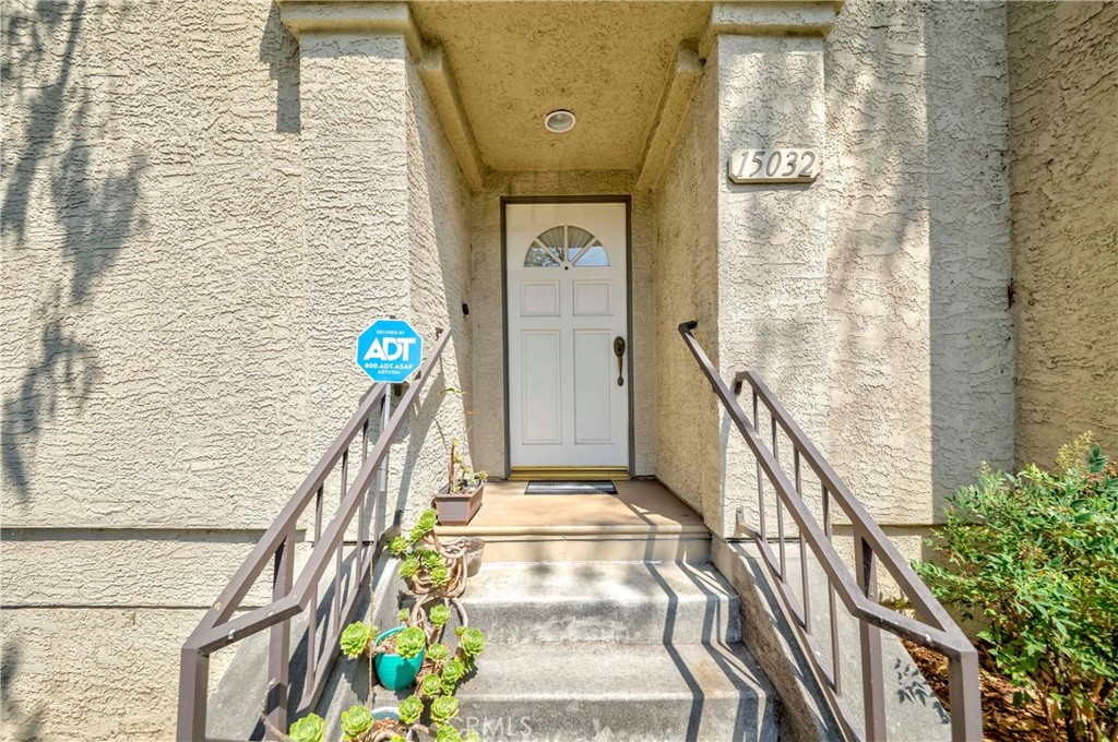 15032 Ocaso Avenue