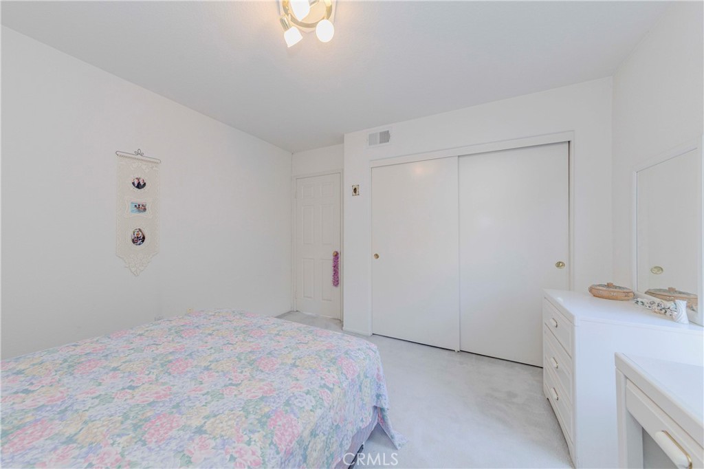 15032 Ocaso Avenue