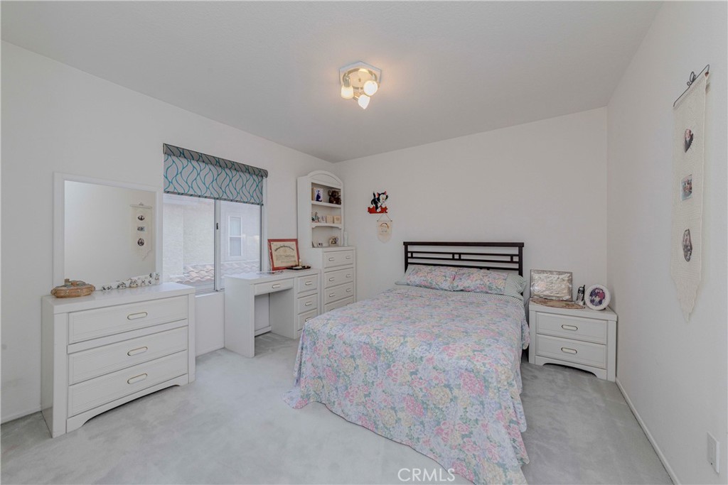 15032 Ocaso Avenue