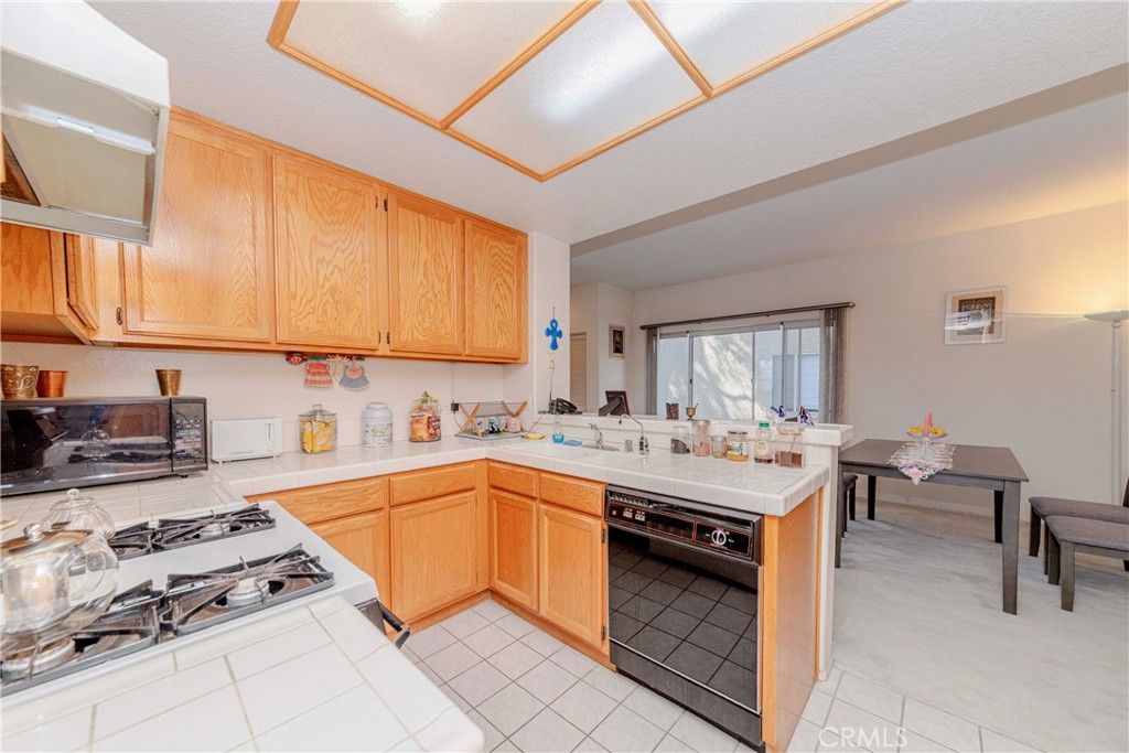 15032 Ocaso Avenue