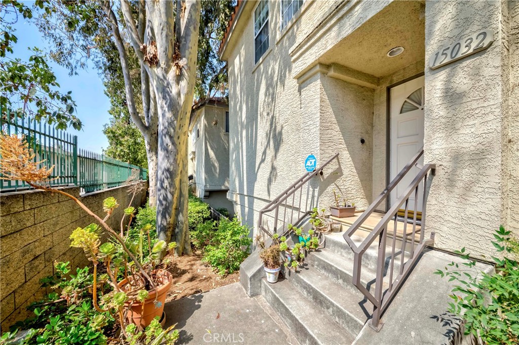 15032 Ocaso Avenue