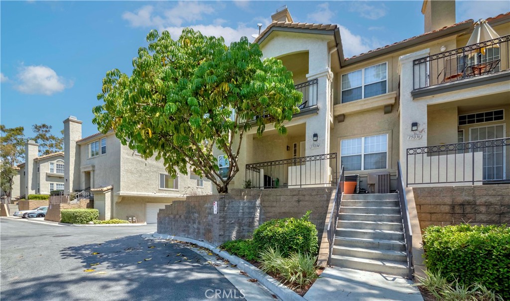 15034 Ocaso Avenue
